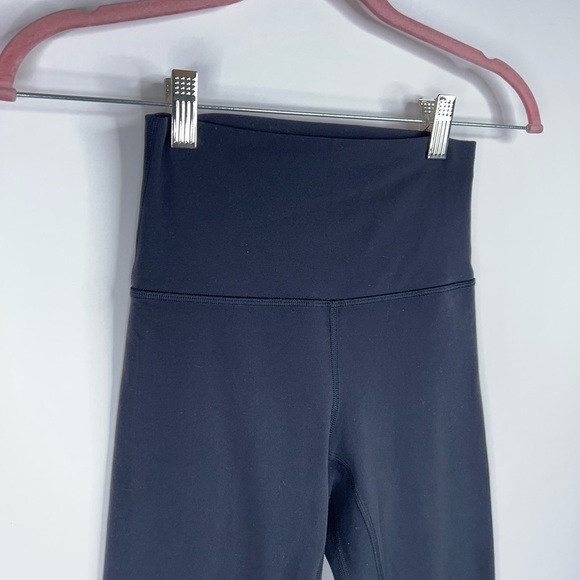 Lululemon Align Crop Leggings Black High Rise Soft Lightweight Athleisure Size 4 - Picture 3 of 11